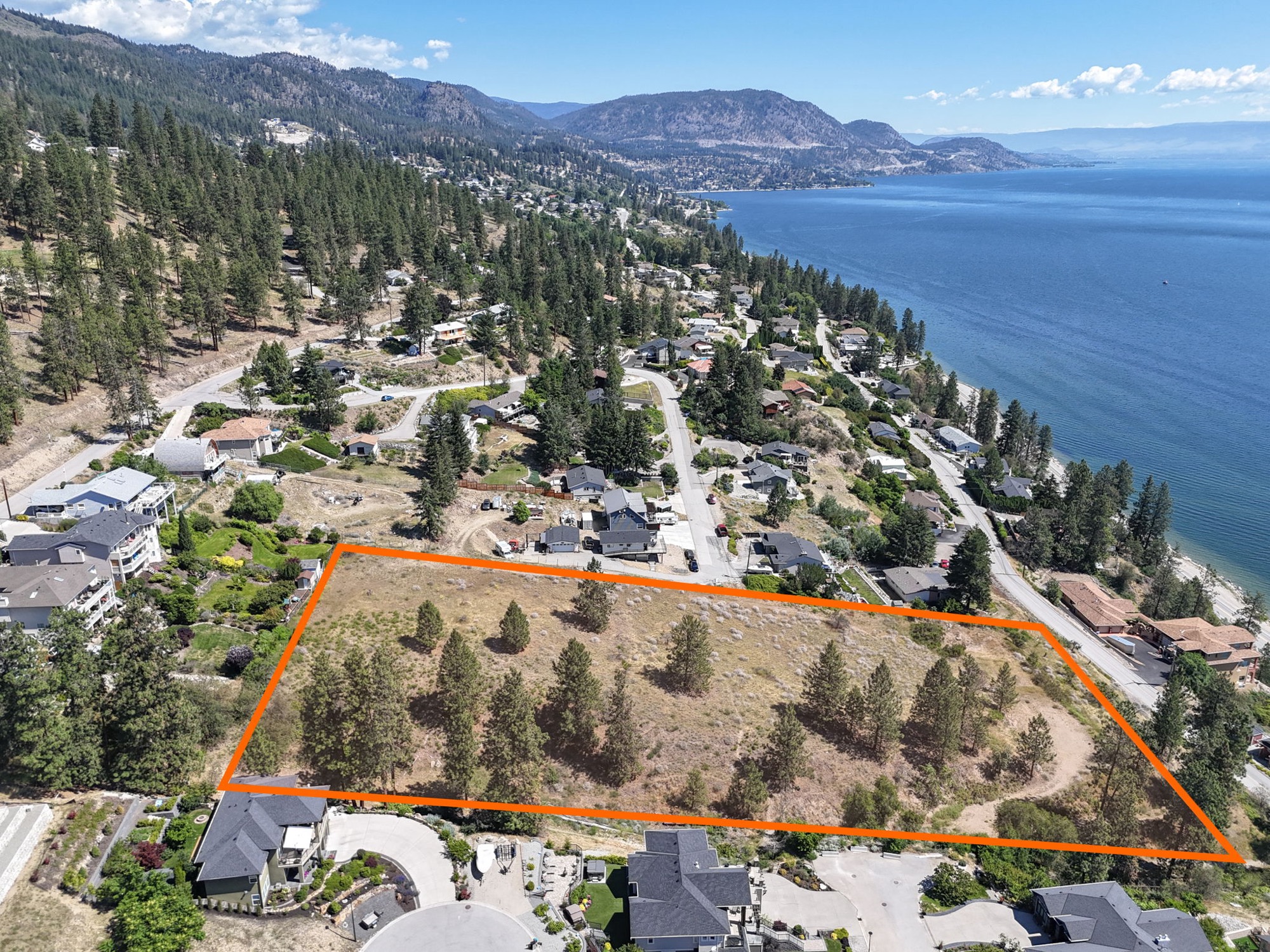6446 Renfrew Road photo 9
